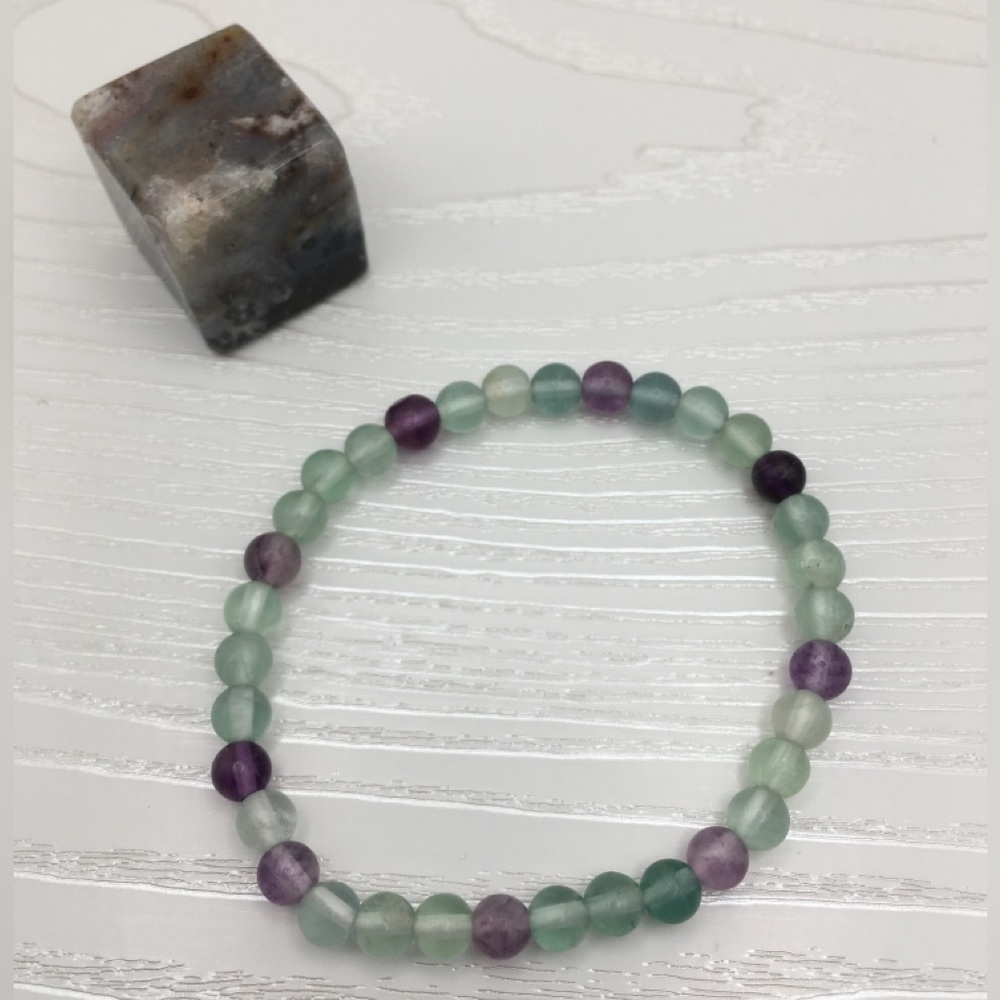 HANDCRAFTED Fluorite Stretch Bracelet